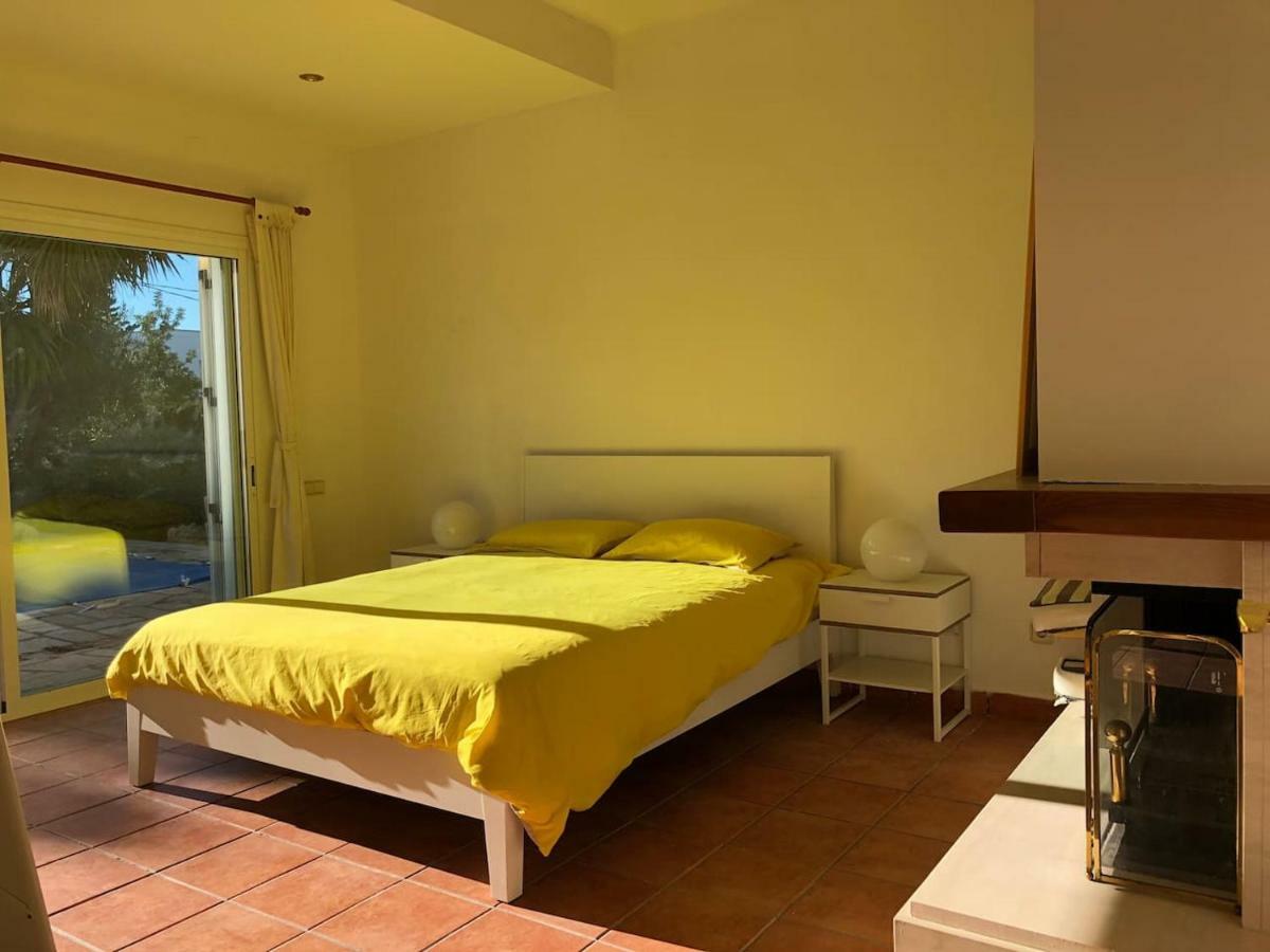 La Inopia Villa L'Ampolla Bagian luar foto